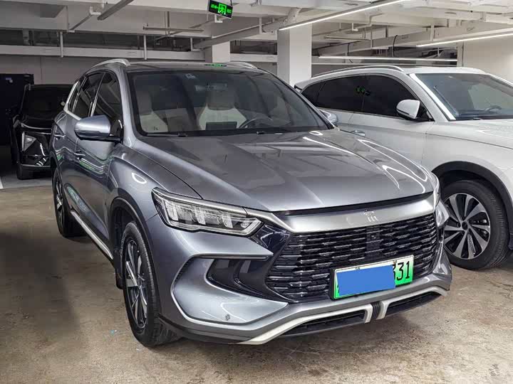 BYD Song Pro Hybrid, 2024 — фото 3 из 9
