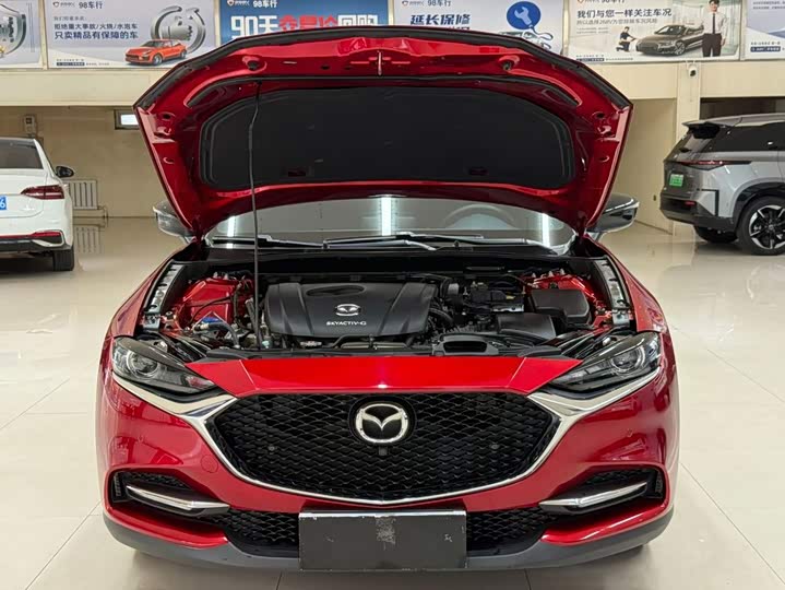 Mazda CX-4, 2023 — фото 7 из 9