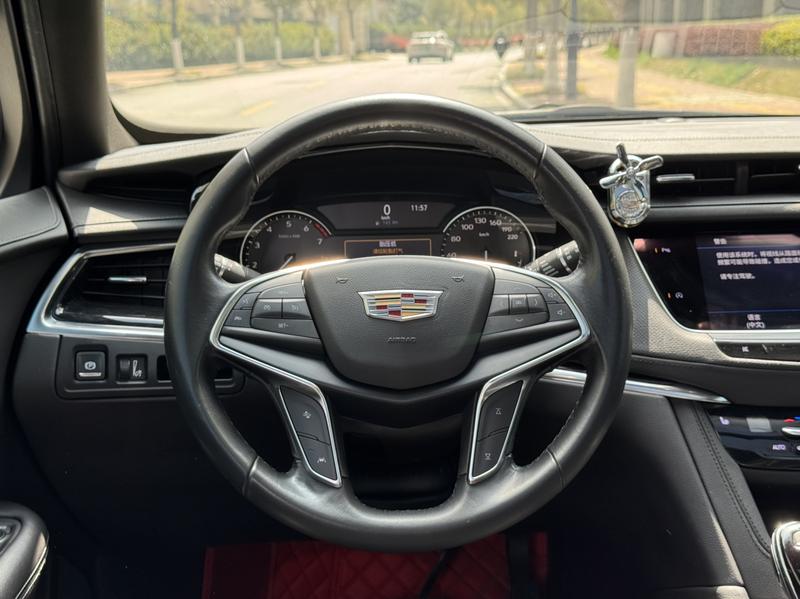 Cadillac XT5, 2022 — фото 7 из 11