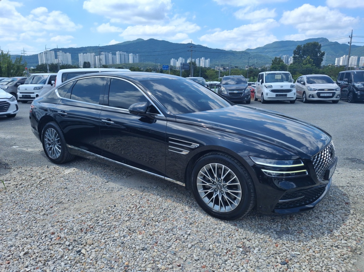 Genesis G80, 2022 — фото 3 из 12