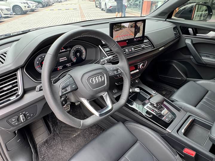 Audi Q5L, 2024 — фото 8 из 9