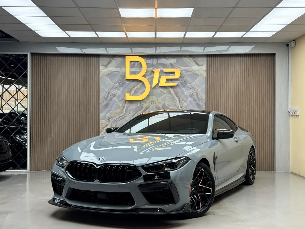 BMW M8, 2024