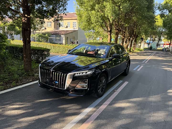Hongqi H5, 2026 — купить в Казани под ключ
