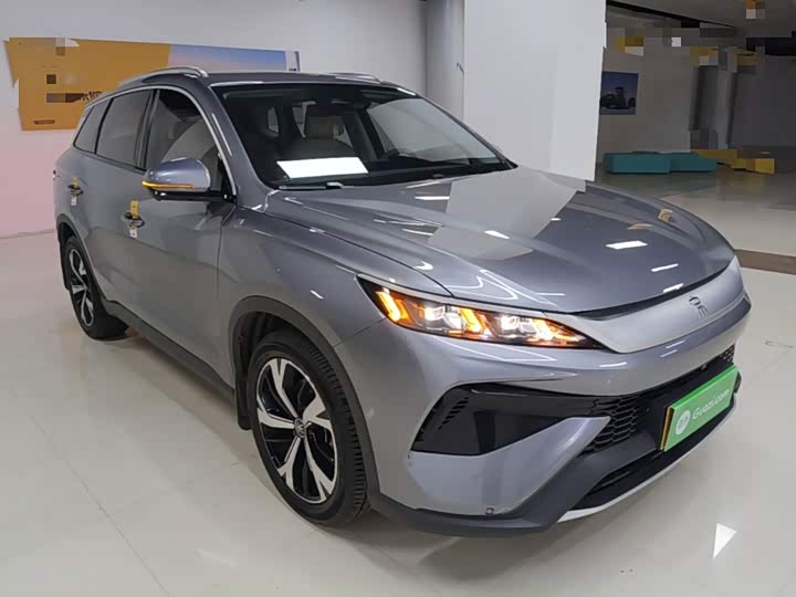 BYD Song Pro Hybrid, 2024 — фото 4 из 9