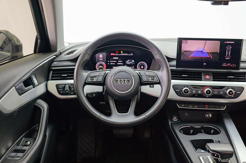 Audi A4L, 2023 — фото 9 из 12