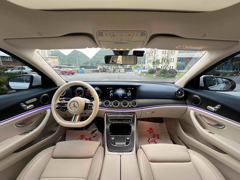 Mercedes-Benz E-Class, 2023 — фото 7 из 10