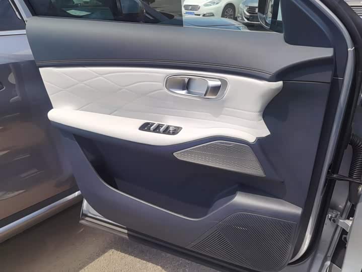 Geely Galaxy Starship 7, 2025 — фото 7 из 9