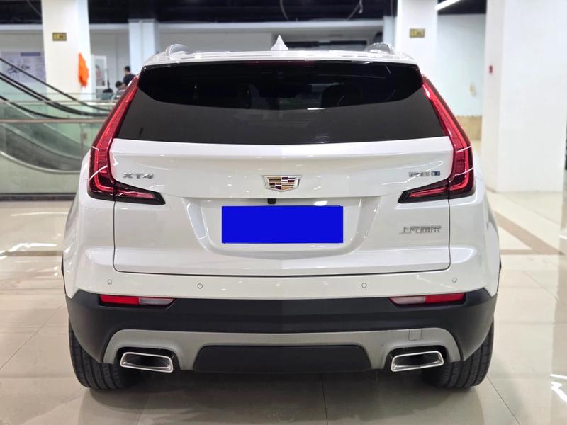 Cadillac XT4, 2023 — фото 3 из 8
