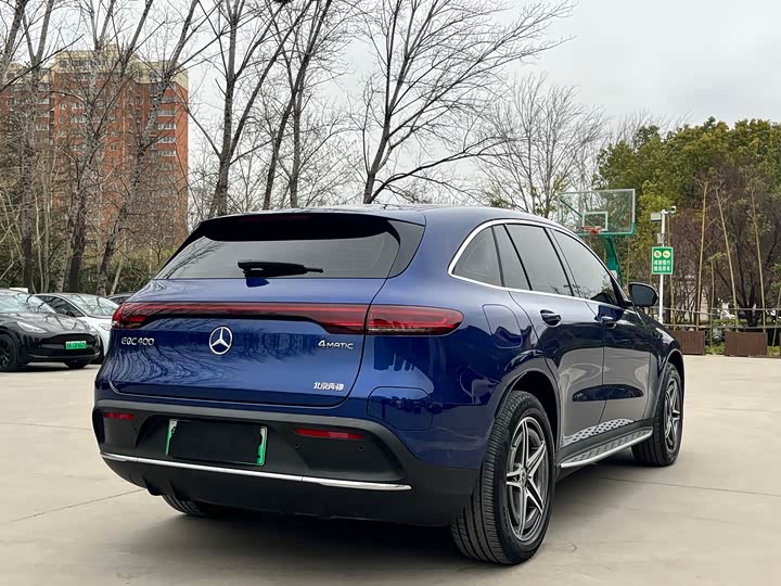 Mercedes-Benz EQC, 2022 — фото 5 из 9