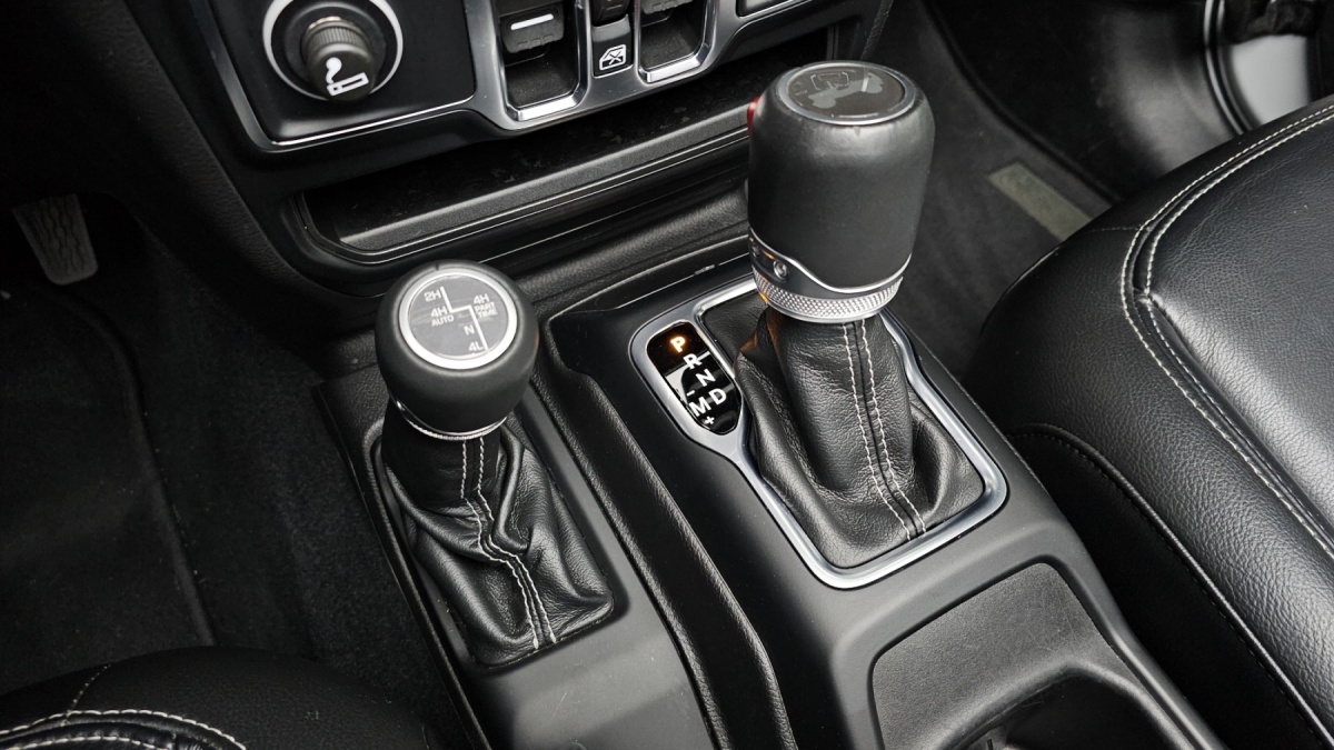Jeep Wrangler, 2022 — фото 8 из 12