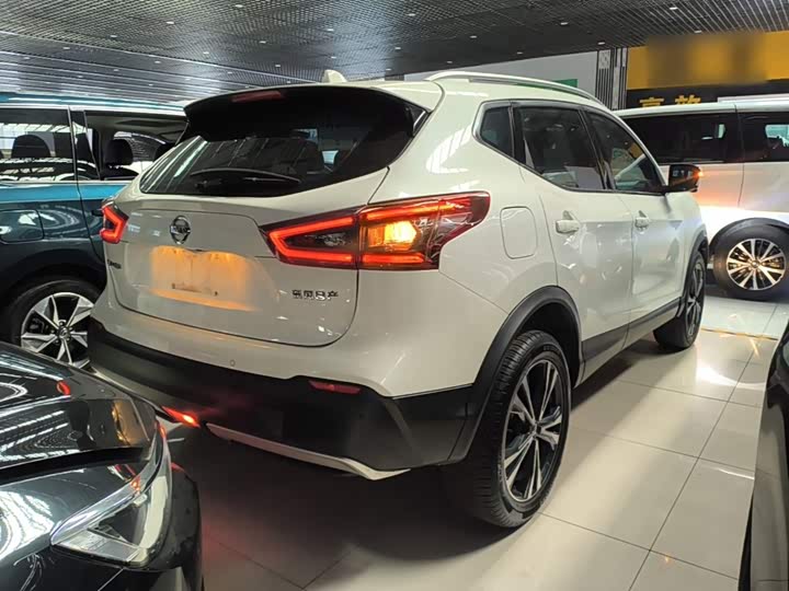 Nissan Qashqai, 2023 — фото 4 из 9