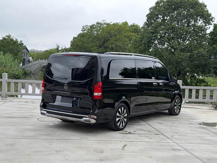 Mercedes-Benz Vito, 2023 — фото 4 из 9