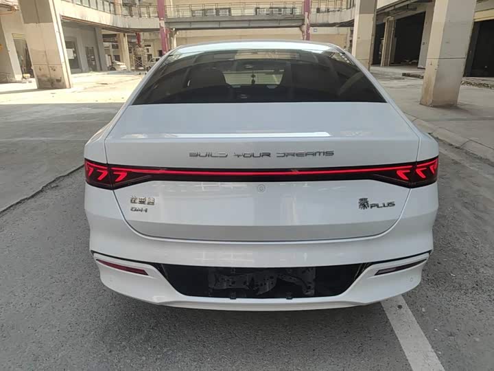 BYD Qin Plus, 2024 — фото 6 из 9