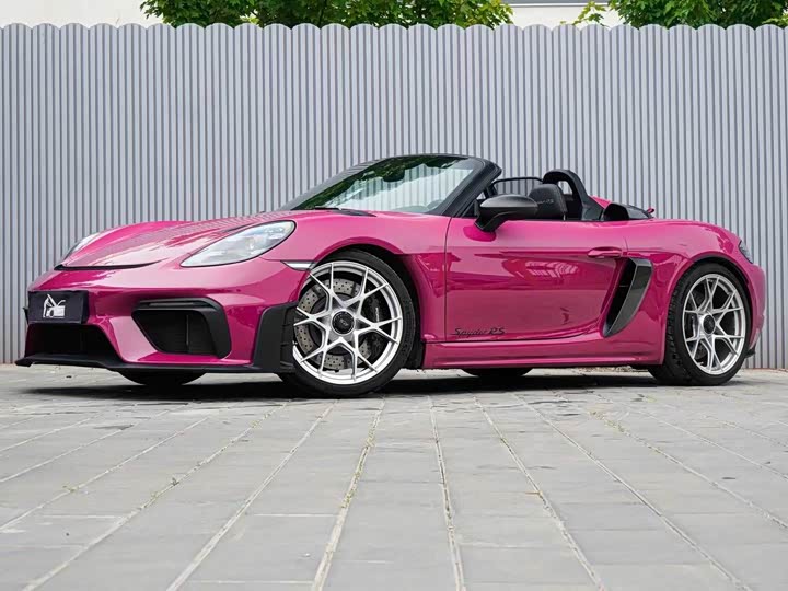 Porsche 718, 2024 — купить в Саратове под ключ