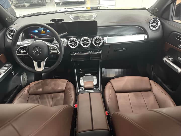 Mercedes-Benz GLB-Class, 2023 — фото 5 из 9