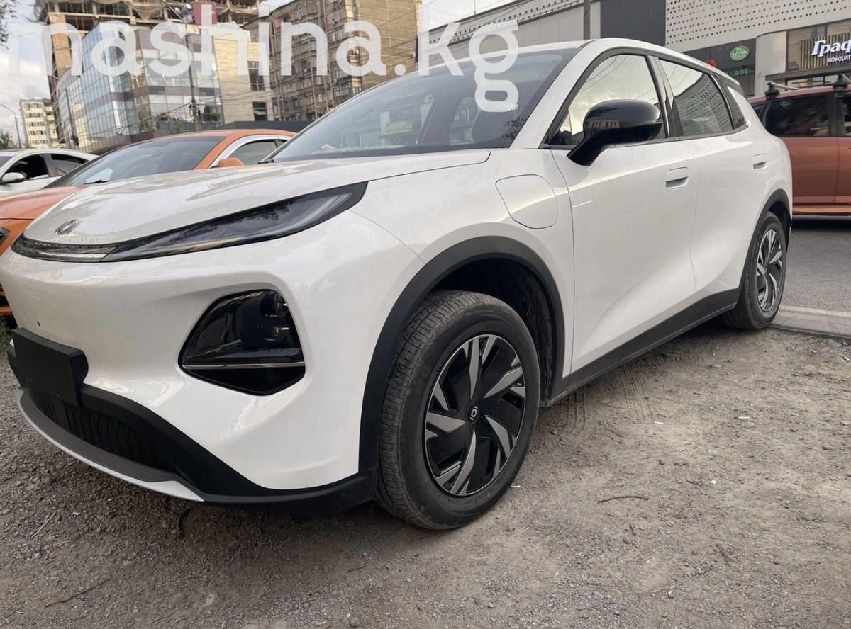 Changan Qiyuan Q05, 2026 — фото 3 из 11