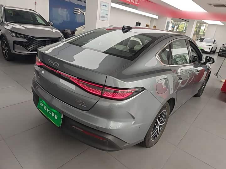 BYD Seal 05 DM-i Hybrid, 2024 — фото 7 из 9