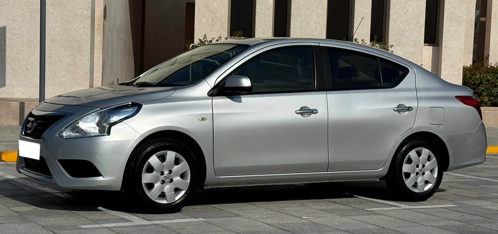 Nissan Sunny, 2023 — фото 5 из 10