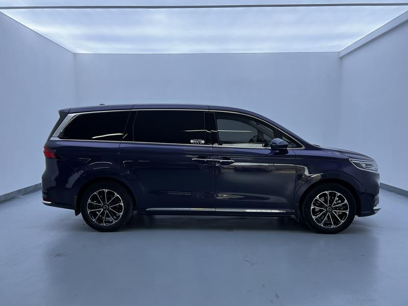 Roewe iMax 8, 2023 — фото 8 из 12