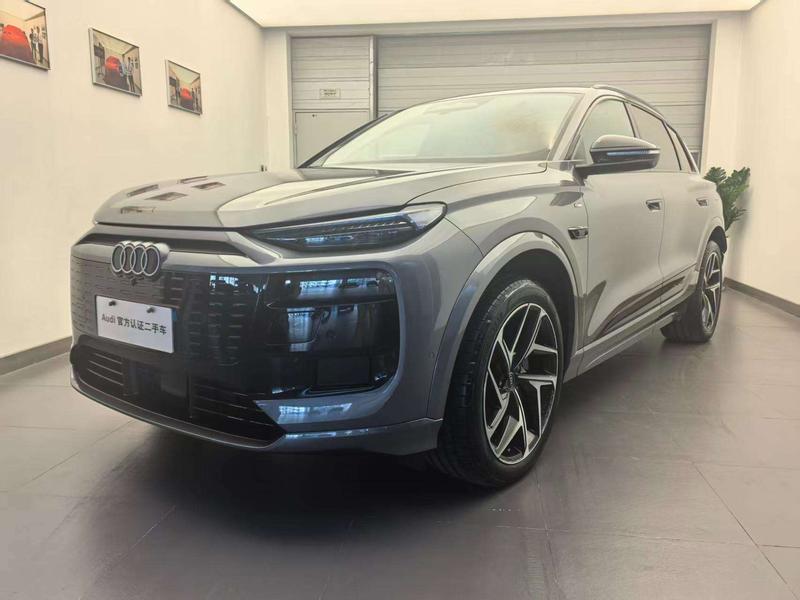 Audi Q6L e-tron, 2025 — купить в Смоленске под ключ