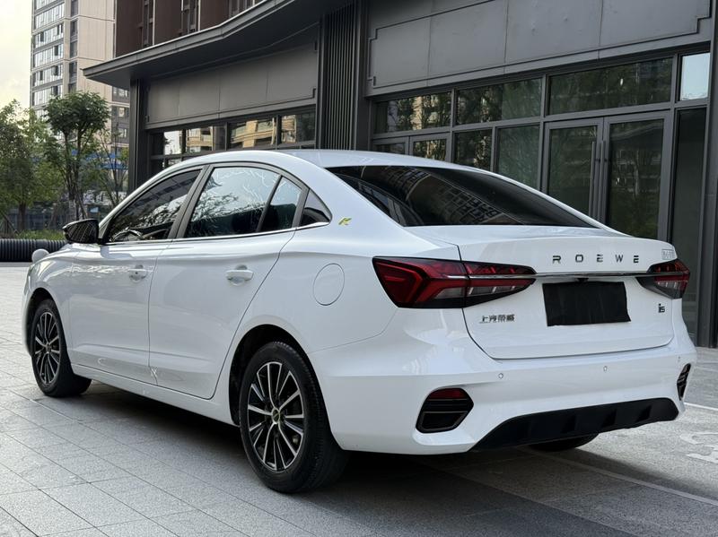 Roewe i5, 2021 — фото 4 из 12