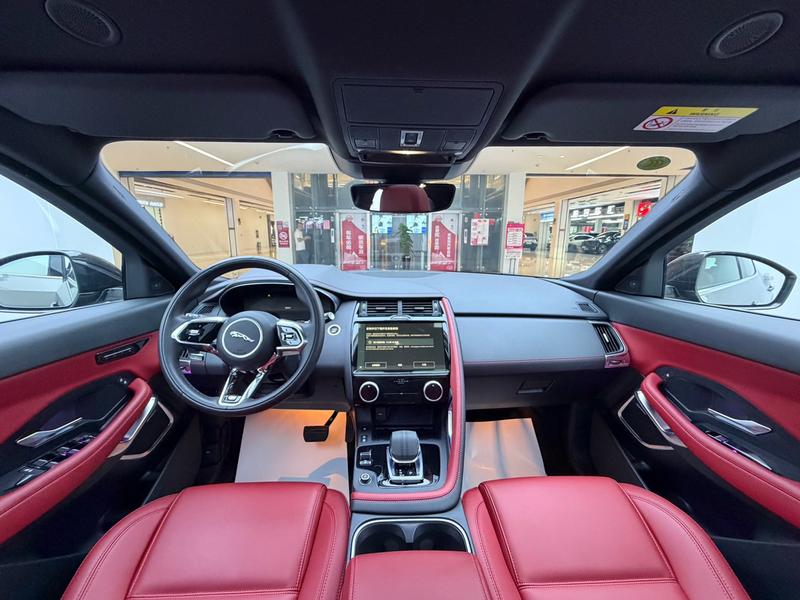 Jaguar E-Pace, 2023 — фото 9 из 12