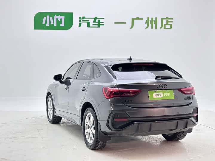 Audi Q3 Sportback, 2023 — фото 4 из 9