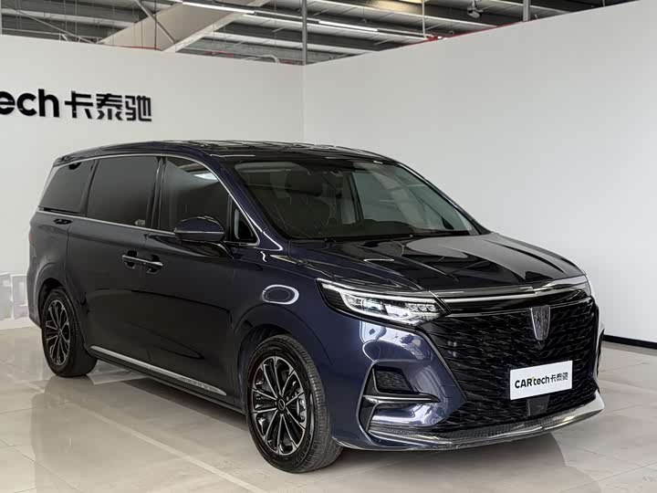 Roewe iMax 8, 2022 — фото 3 из 9
