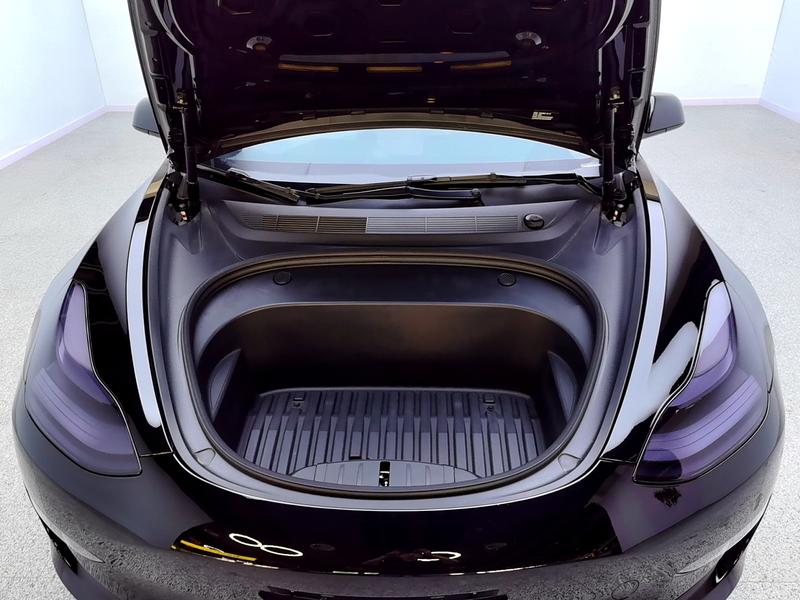 Tesla Model 3, 2022 — фото 12 из 12