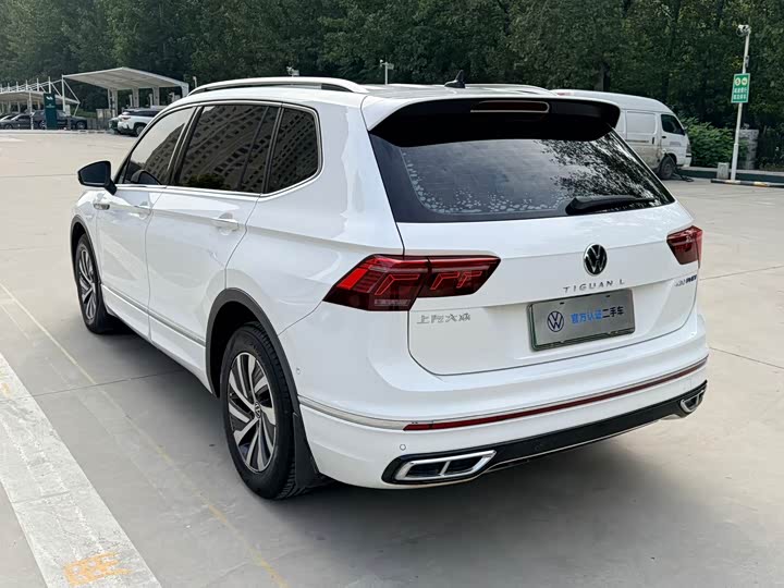 Volkswagen Tiguan L Hybrid, 2021 — фото 6 из 12