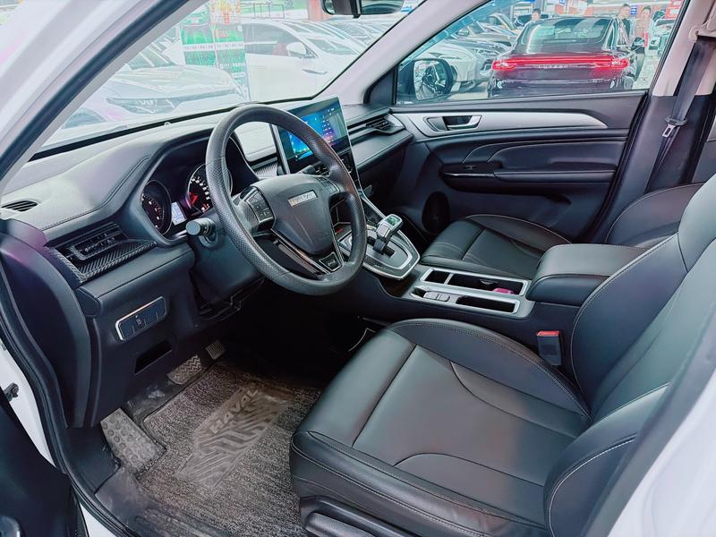 Haval M6, 2022 — фото 8 из 10