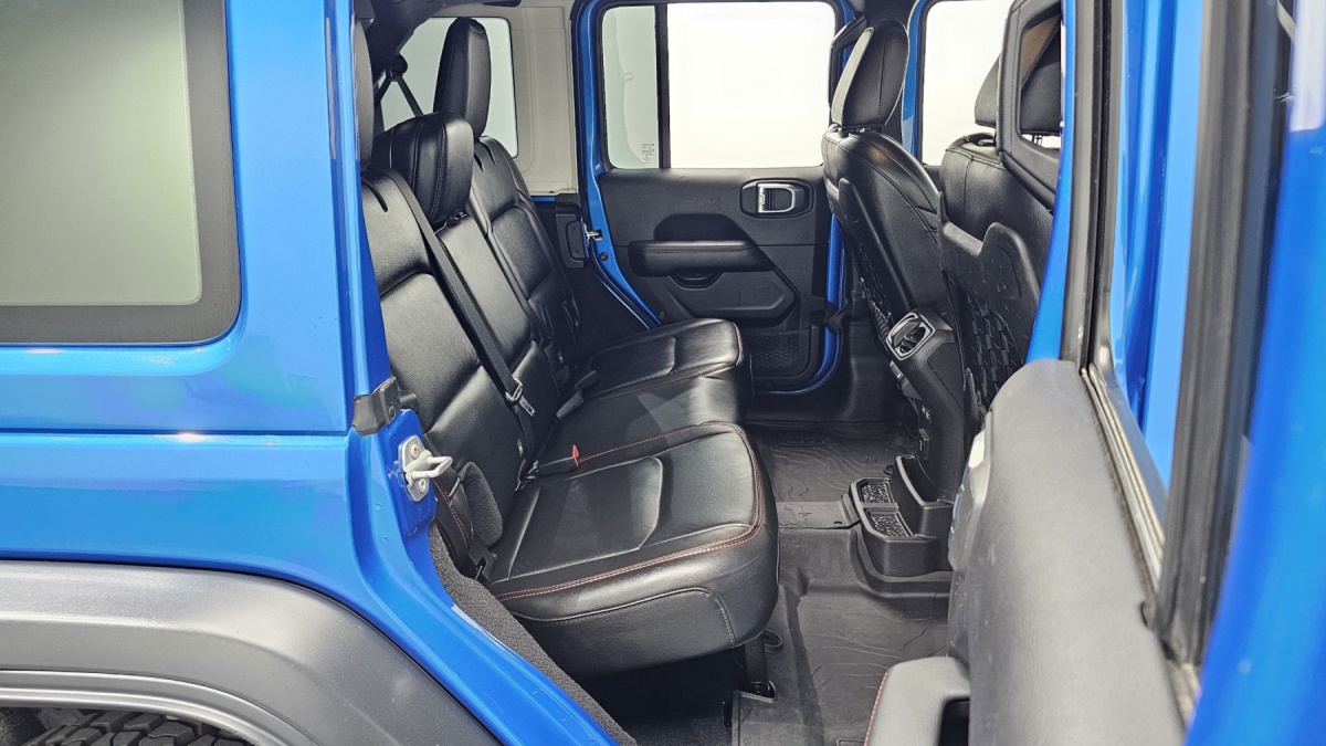 Jeep Wrangler, 2022 — фото 10 из 12
