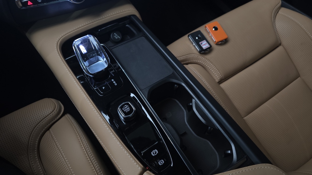 Volvo XC90, 2024 — фото 9 из 12
