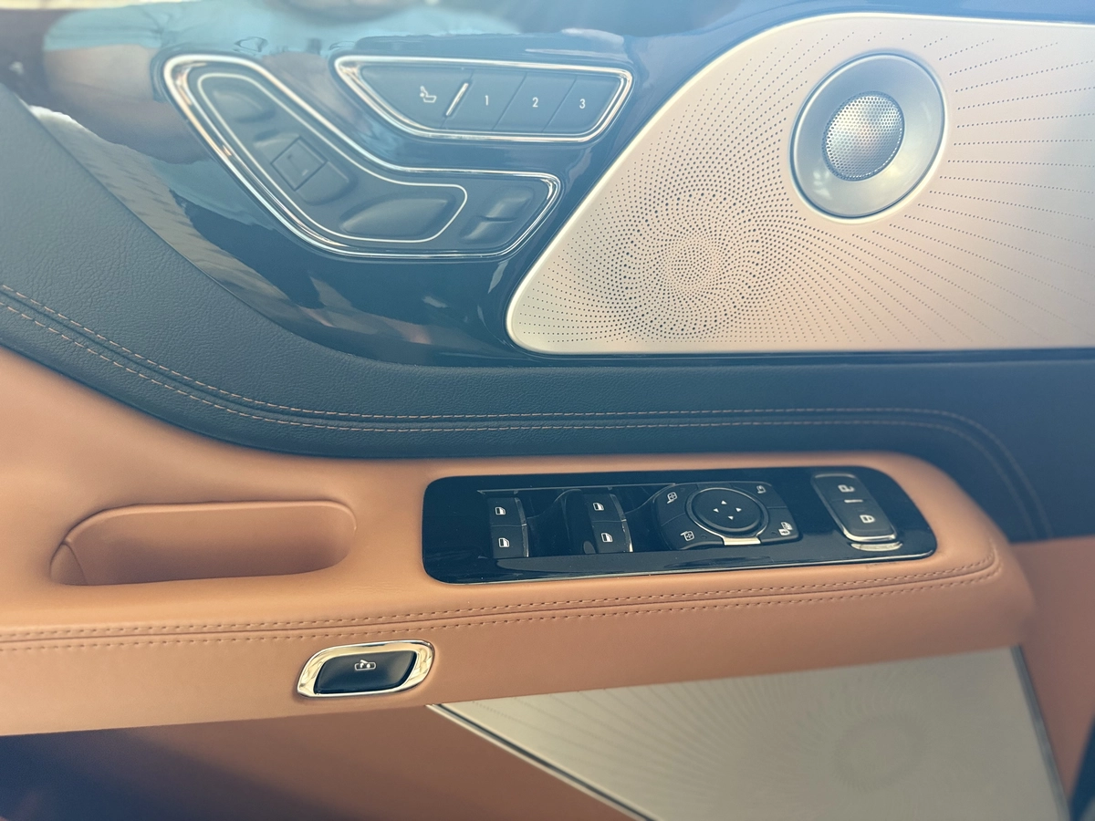 Lincoln Aviator, 2021 — фото 12 из 12