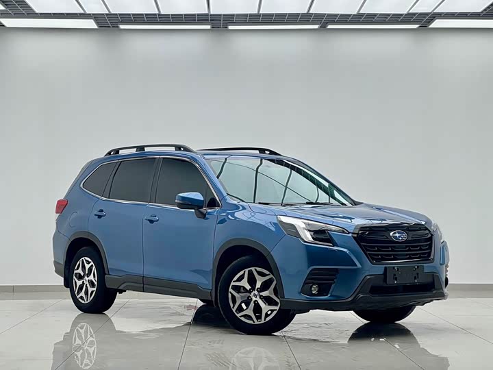 Subaru Forester, 2023 — фото 3 из 9