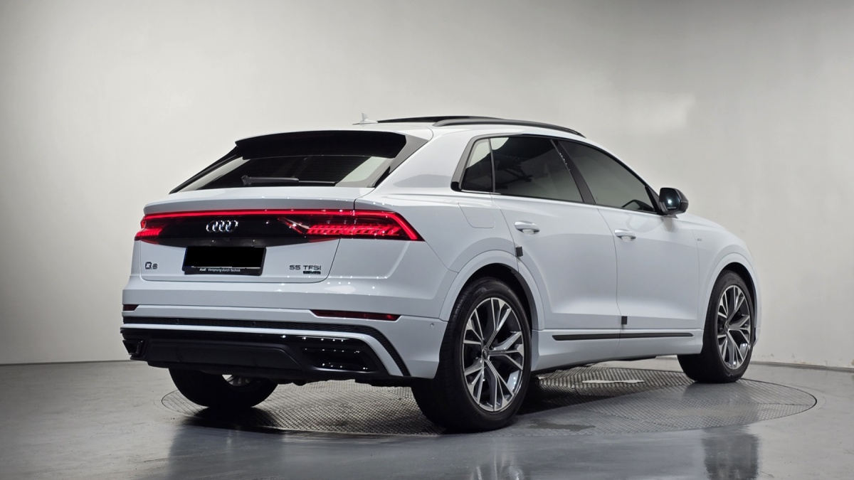 Audi Q8, 2022 — фото 2 из 12