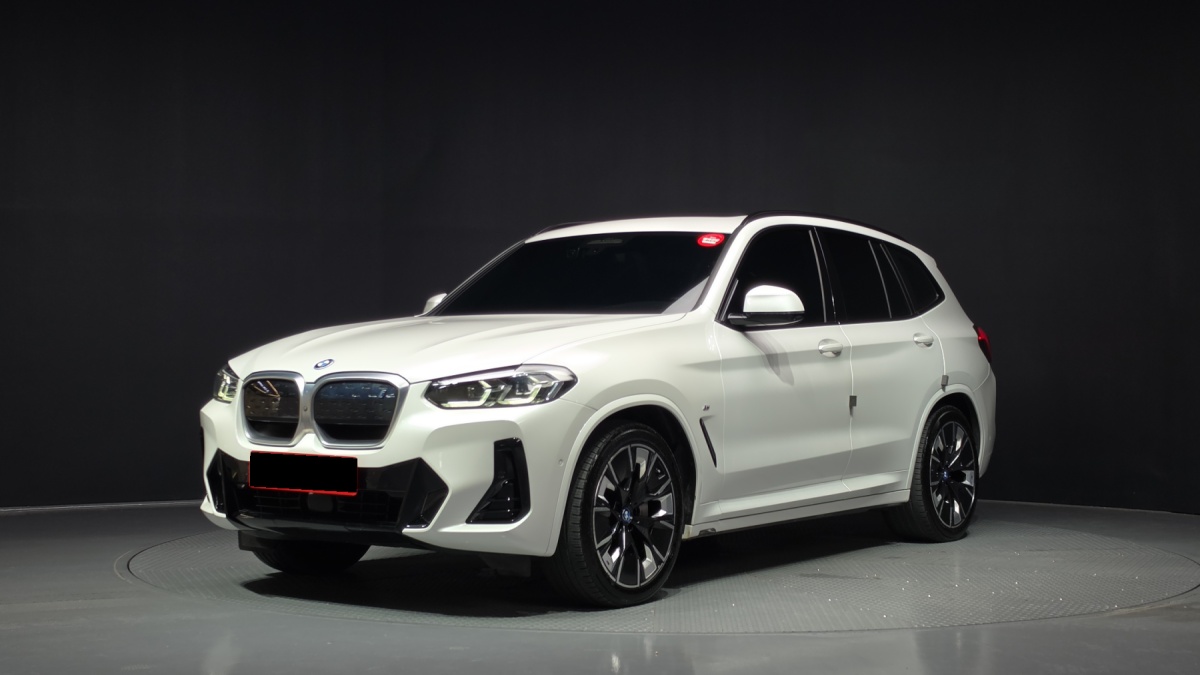 BMW iX3, 2022 — купить в Санкт-Петербурге под ключ