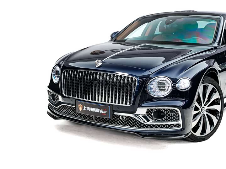 Bentley Flying Spur, 2021 — фото 6 из 9