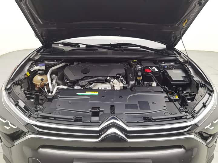 Citroen C5 X, 2023 — фото 6 из 9