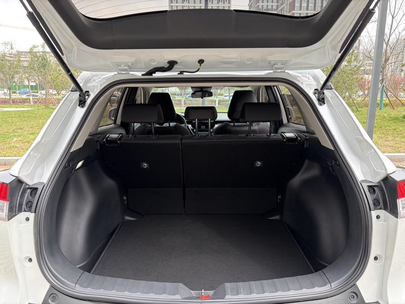 Toyota Corolla Cross, 2025 — фото 11 из 12