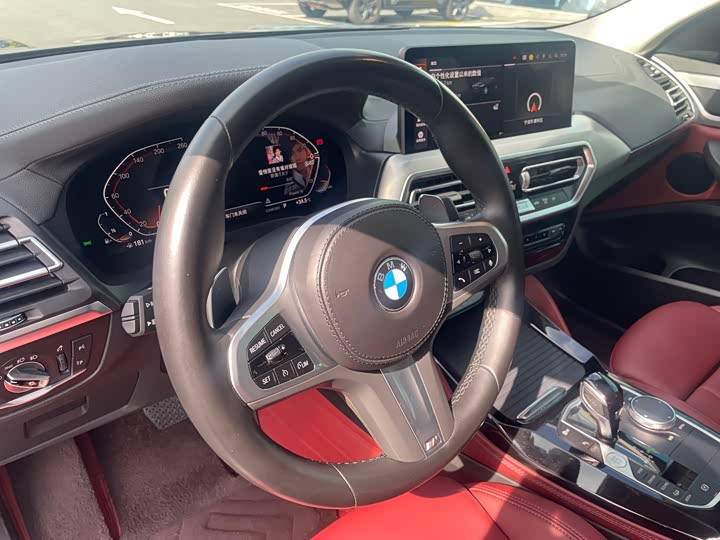 BMW X4, 2022 — фото 5 из 9