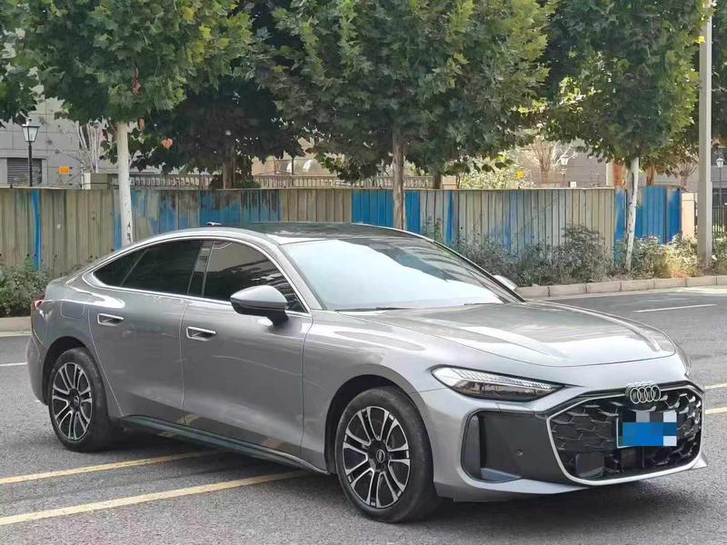 Audi A5L Sportback, 2025 — фото 3 из 11