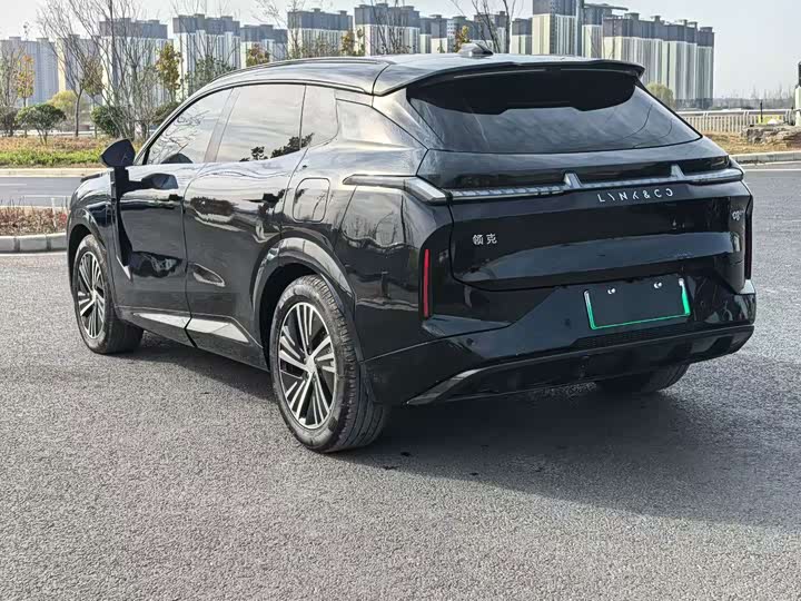 Lynk & Co 08 EM-P Hybrid, 2024 — фото 7 из 9