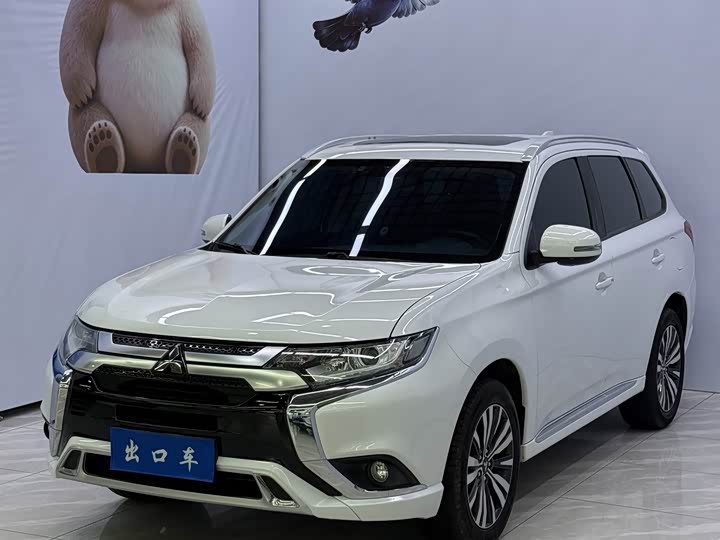 Mitsubishi Outlander, 2021 — купить в Казани под ключ