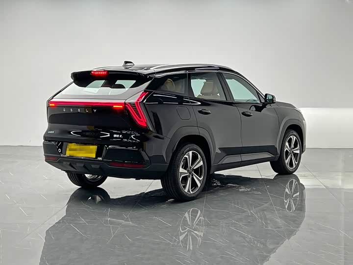 Geely Atlas L, 2026 — фото 6 из 9