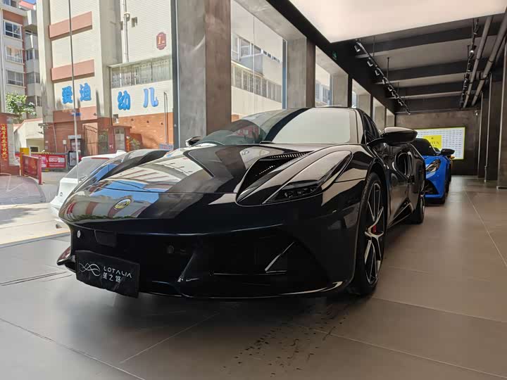 Lotus Emira, 2023 — купить в Туле под ключ