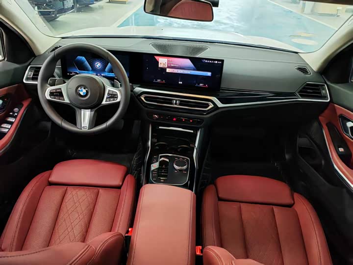 BMW 3 Series, 2023 — фото 6 из 9