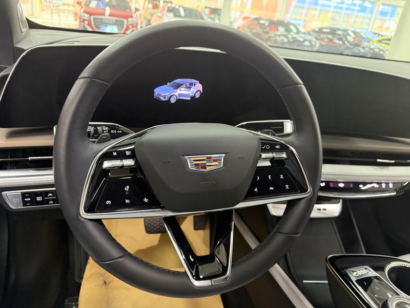 Cadillac GT4, 2023 — фото 10 из 12