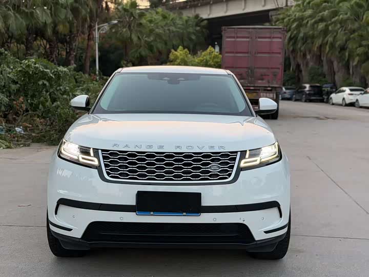 Land Rover Range Rover Velar, 2022 — фото 2 из 9