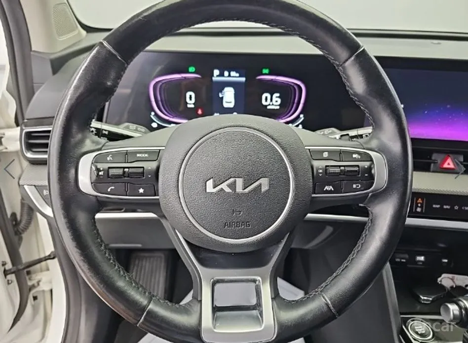 Kia Sportage, 2023 — фото 9 из 12